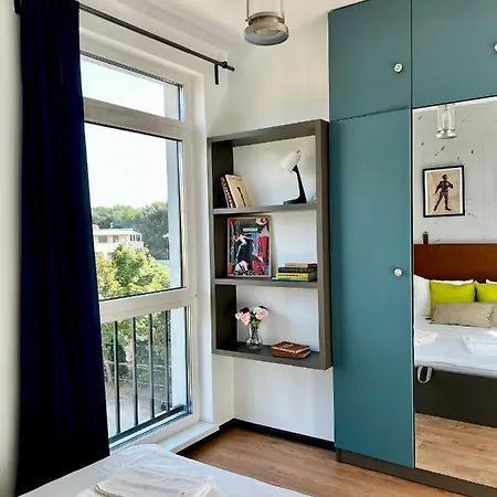 Art Near Paradise Mall & Metro Station * Sófia