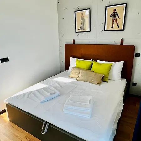 Apartamento Art Near Paradise Mall & Metro Station Sófia